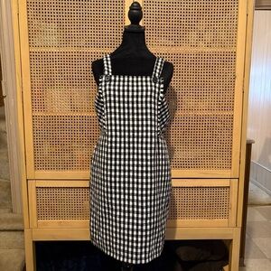 Francesca’s Black And White Jumper Dress Size Large NWT
